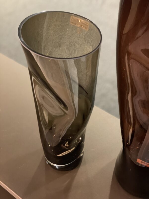 Squeeze vase Smokey brown 34cm